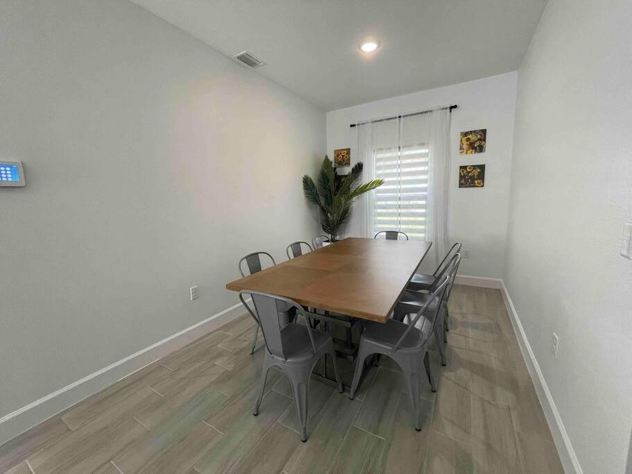 3Bd/2Bth Home Near Downtown オーランド エクステリア 写真
